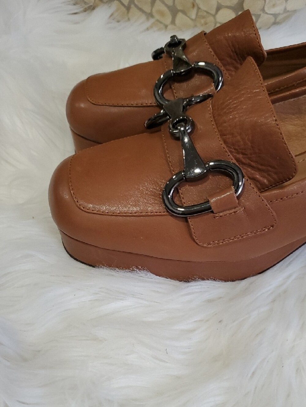 Anthropologie Bibi Lou Women's Tan Leather Platform  Loafers with Metal Bit - Picture 8 of 17